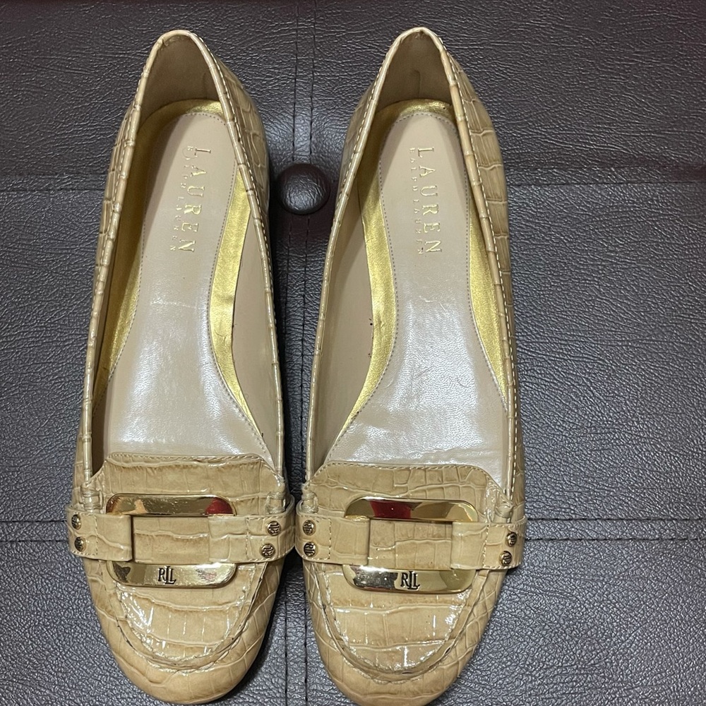 Lauren Ralph Lauren flats!